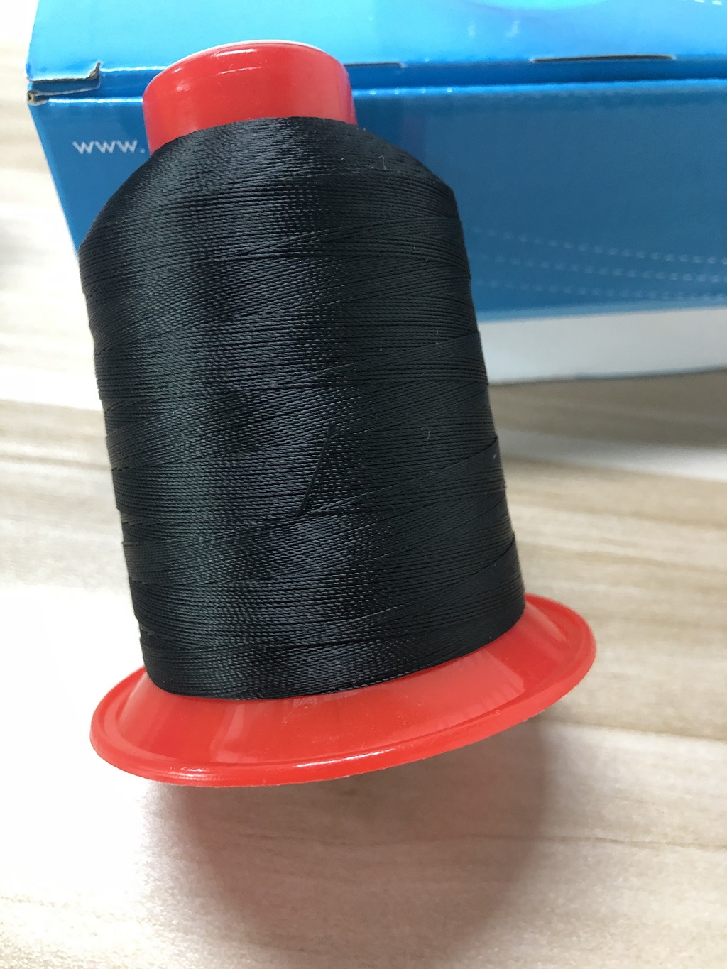 3ply MERCERIZED 100% Polyester Filament Sewing Thread 210D/3 20/3 for Weaving -