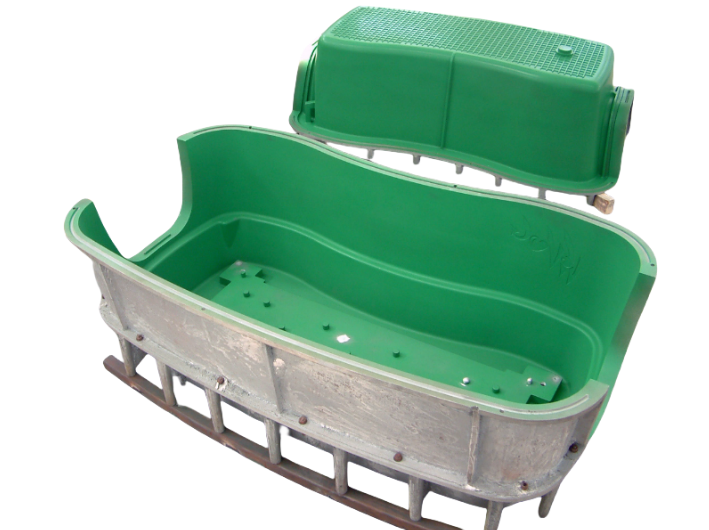 Custom Color Rotoplastic LED Bathtub Accurate Precision for Hotel and Restaurant
