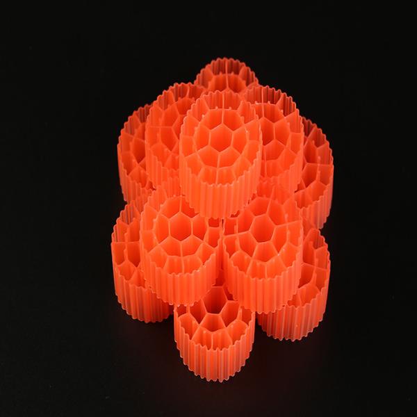 Plastic Filter Media MBBR Bio Ball Filter Small Pond Filters With White Color