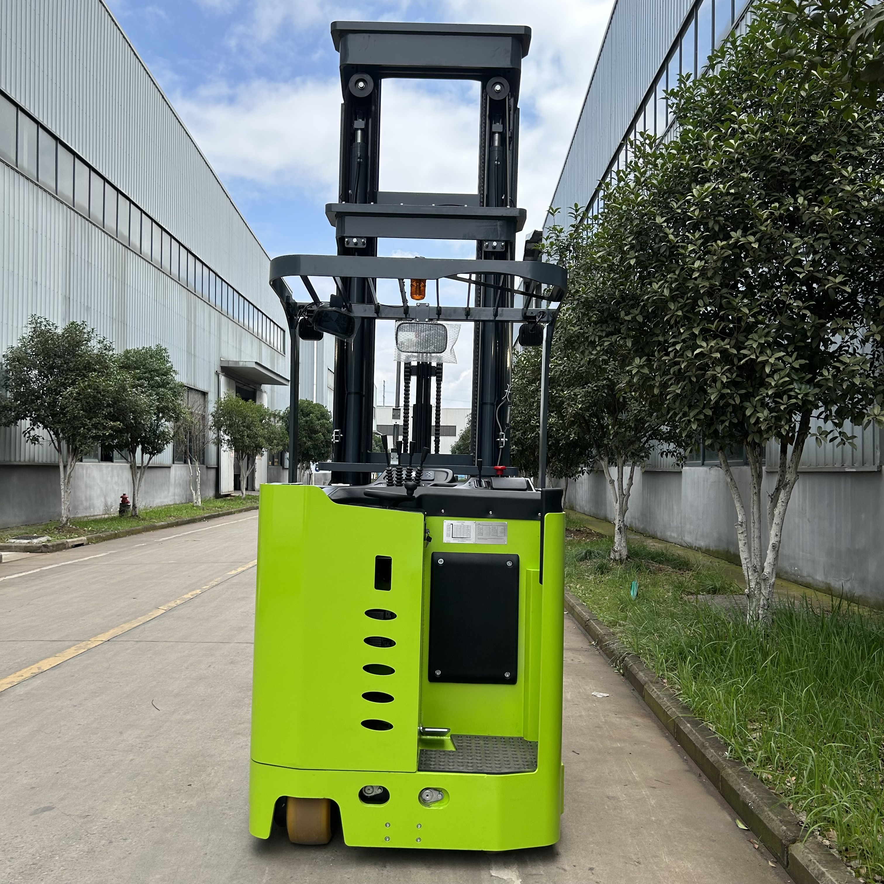 2 ton 2.5 ton Electric Reach Truck with 8m 9m 10m Triple Mast and Fork Width 122MM