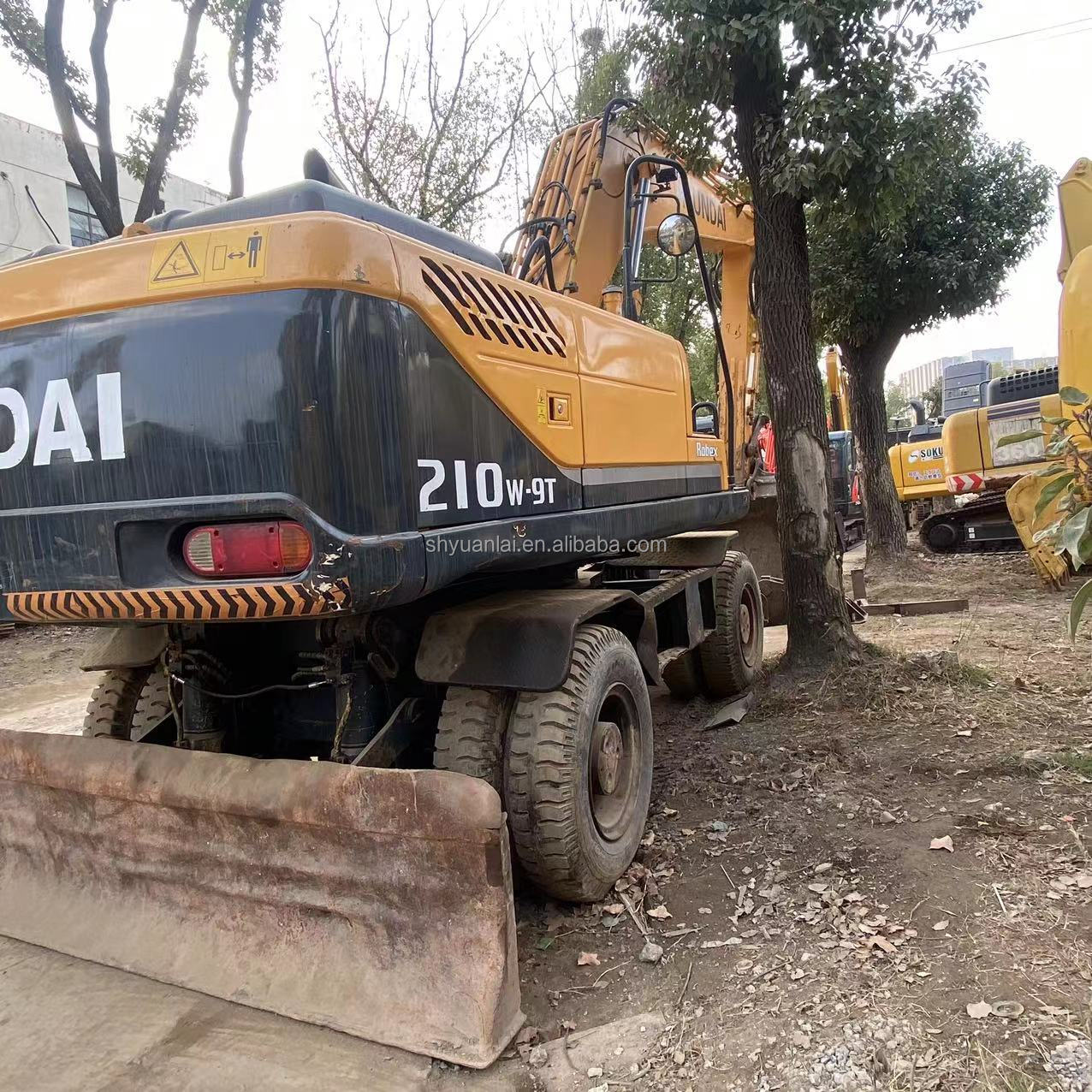 hyundai excavator 210w-9 wheel Original Korea for sale