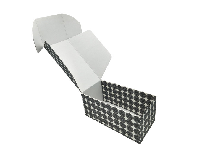 Embossing Empty Shipping Boxes , Corrugated Small Cardboard Boxes With Lids