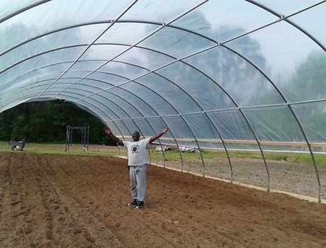 Tunnel Polyethylene Film Greenhouse / Plastic Shed Simple Galvanized Steel Frame