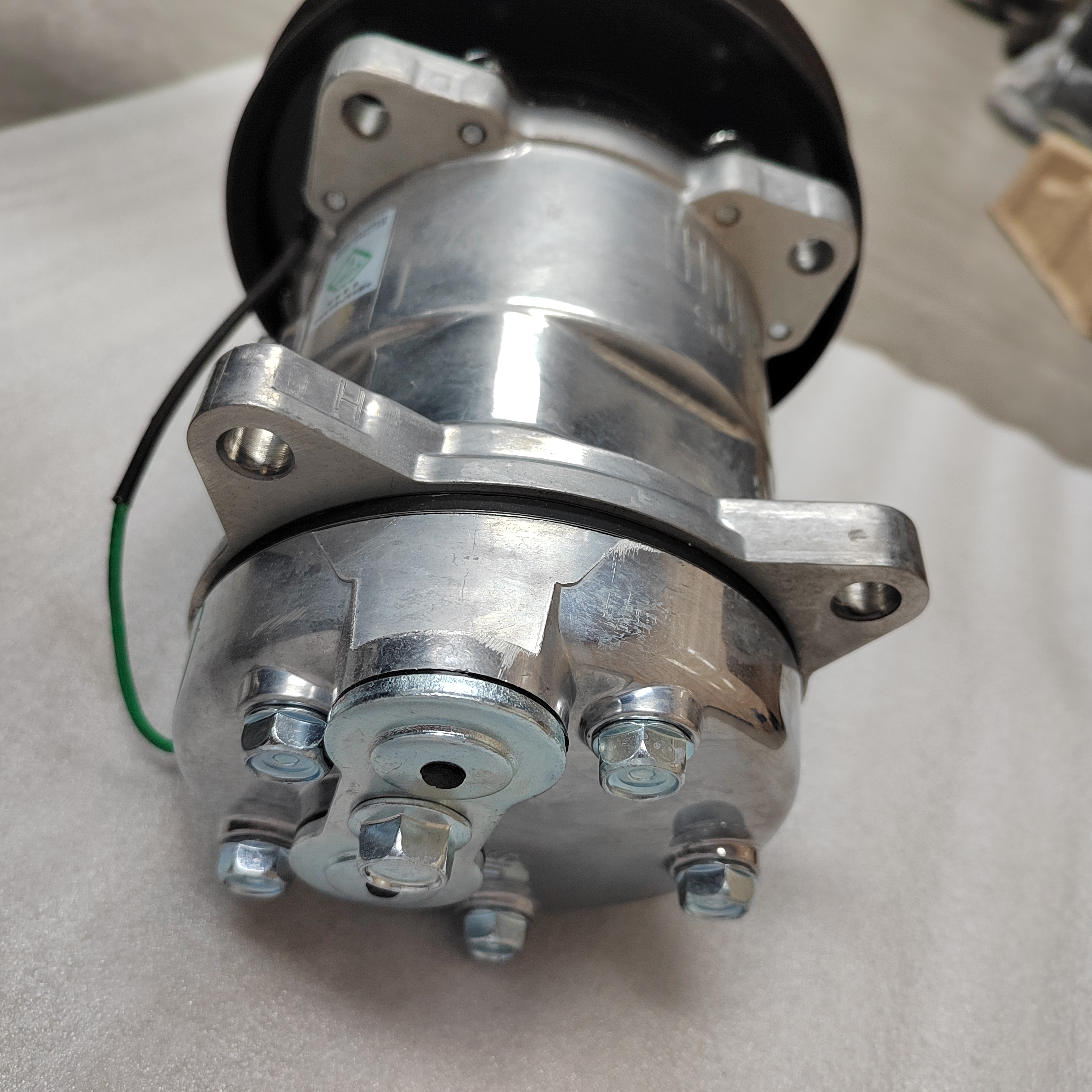 F2000 National Heavy Duty Trucks Haworth Truck Parts for DAF Transmission 6093204010