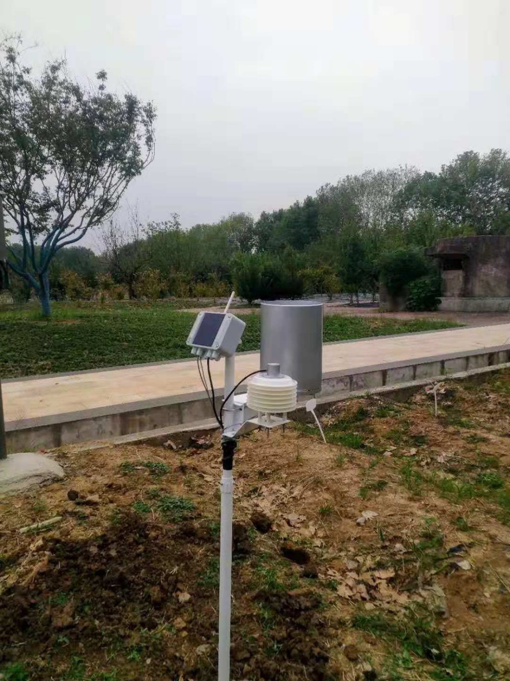 RTS 0.5mm Stainless Steel Tipping Bucket Rain Gauge for Landslide and Flood Monitoring