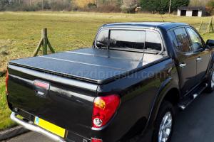 Quality OEM Manufacturer Wholesale Aluminum Tri Fold Truck Bed Cover 10 Minutes Easy Installation For Hilux Revo wholesale