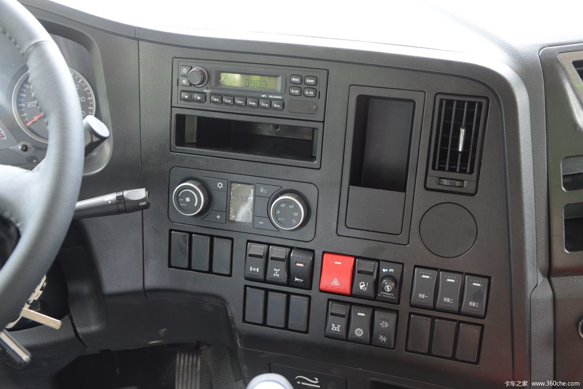 Displacement 11.6L 375hp Shacman F3000 X3000 8x4 30t Payload Dump Truck Tipper Truck
