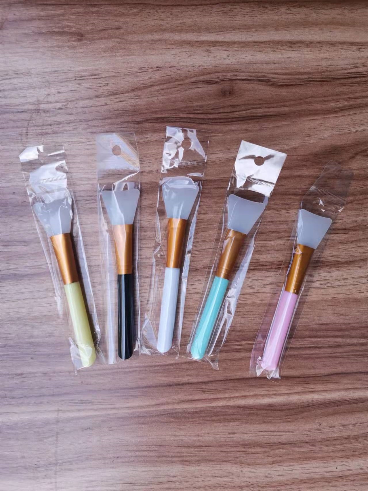Silicone Face Mask Brushes Flexible Facial Mud Mask Applicator Brush Moisturizers Applicator Tools Mask Beauty Tools