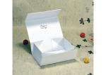 Art Paper Uv Coating Packaging 40*32*10cm Embossing Debossing Finishing