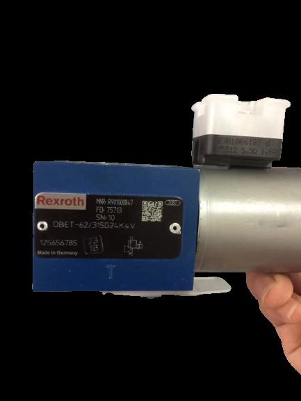 N122-001 ImportedserieshydraulicvalvesfromAmericanoriginalMoogservovalvesteelmil