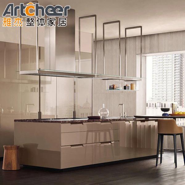 Modern Design Kitchen Cabinets with and Ready To Assemble Solid Wood Door