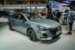 Roewe I6 MAX Automotive Electricity Car 0.5 Hour Fast Charging
