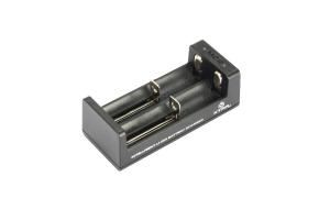 Quality XTAR MC2 2-slot usb intelligent charger XTAR 18650 universal li-ion dual battery charger wholesale