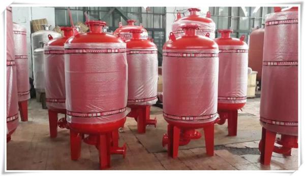 Carbon Steel Diaphragm Pressure Tank Pressure Vessel For Water Booster Pump