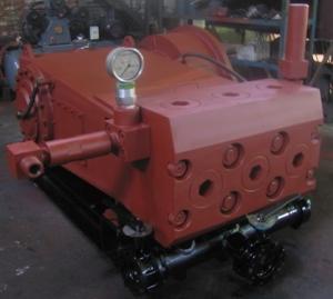 Quality 300KW, Flow 13-80m³/M, 10-70MPa, Fracture Pump For Oilfield Well Flushing / Cementing wholesale