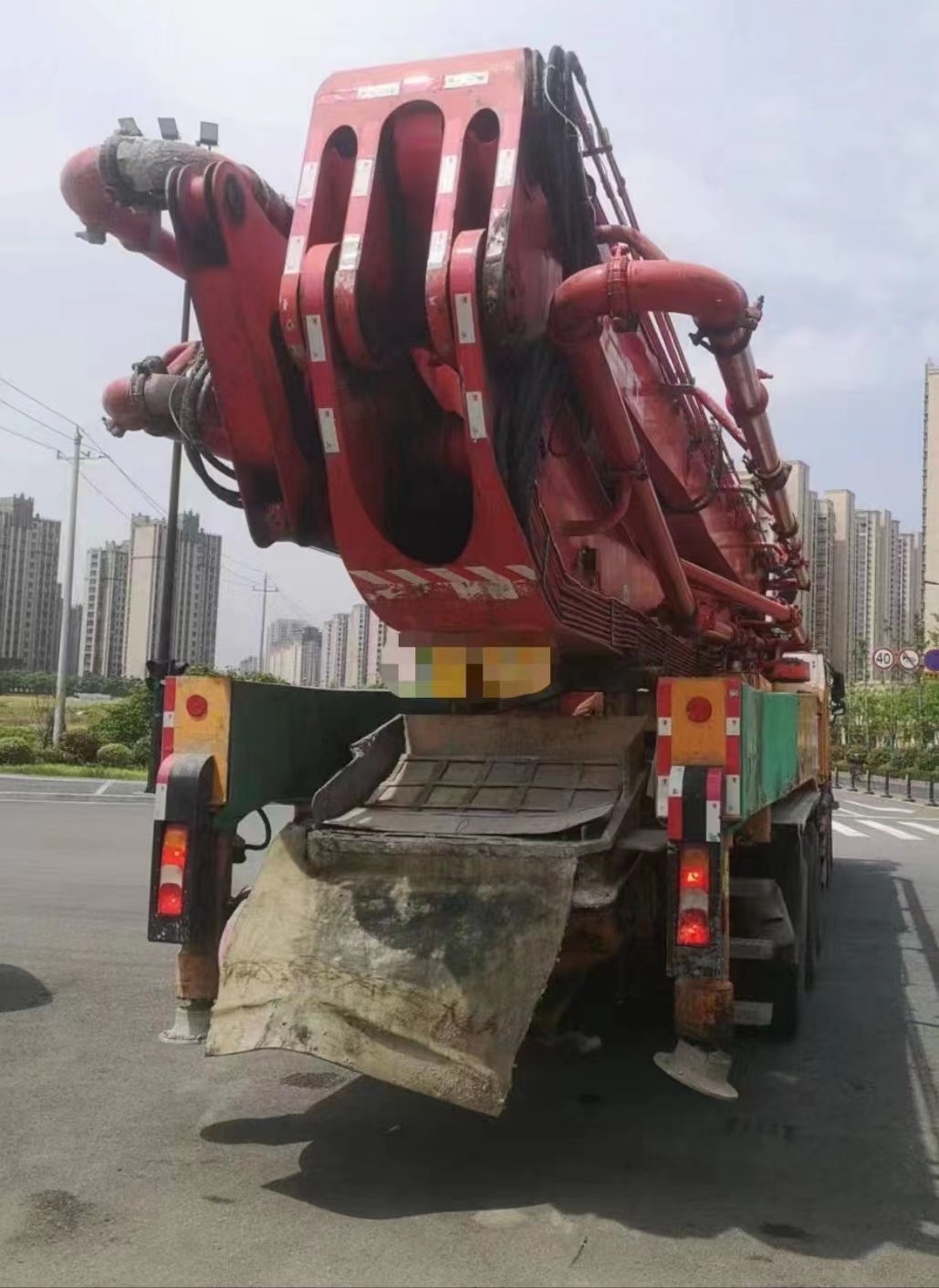Perfect Original Condition 2013 Sy 62m Concrete Pump on Benz 10*4 Truck Factory Directly Sale