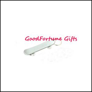 Quality Skateboard Zinc Alloy Keyrings promotion gift wholesale