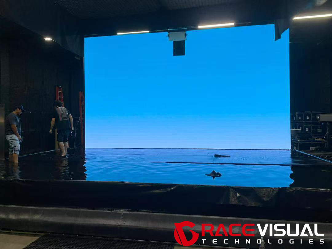 P2.9 / P3.9 Indoor Rental LED Screen 7680HZ Full Color 500x1000mm IP40