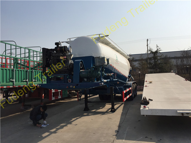 Reinforced Steel 40 CBM Bulk Cement Tanker Trailer With Rear Led Lights