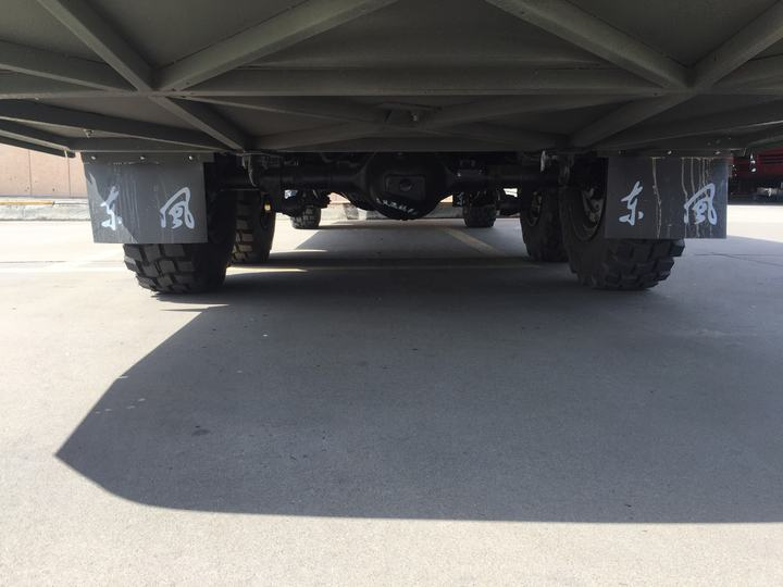 High In-Car Height 10-23 Passenger Dongfeng 4x4 Diesel Luxury Tourist Bus for Outdoor