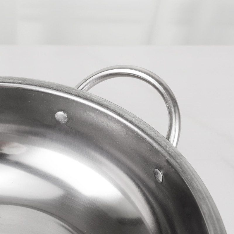 Long Service Life Kitchen Soup Pots Stainless Steel Material With Glass Lid