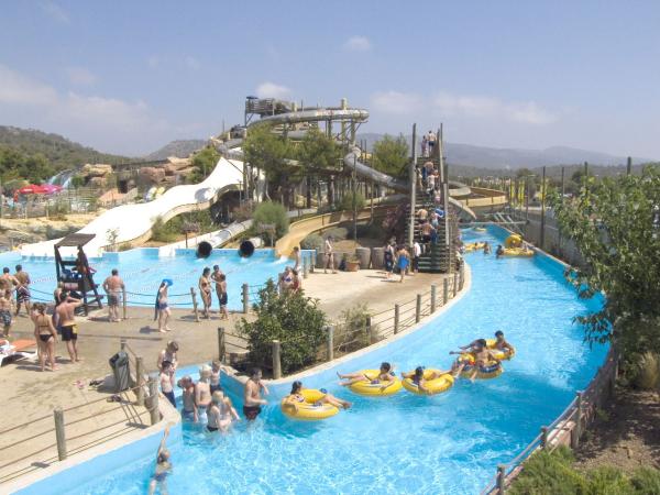 Hotels Ourdoor Commercial Holiday Resorts Lazy River Water Park For Family Spray