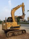 sell cheap 0.3m³ Japan excavator CAT E70B with Japan origin, particularly