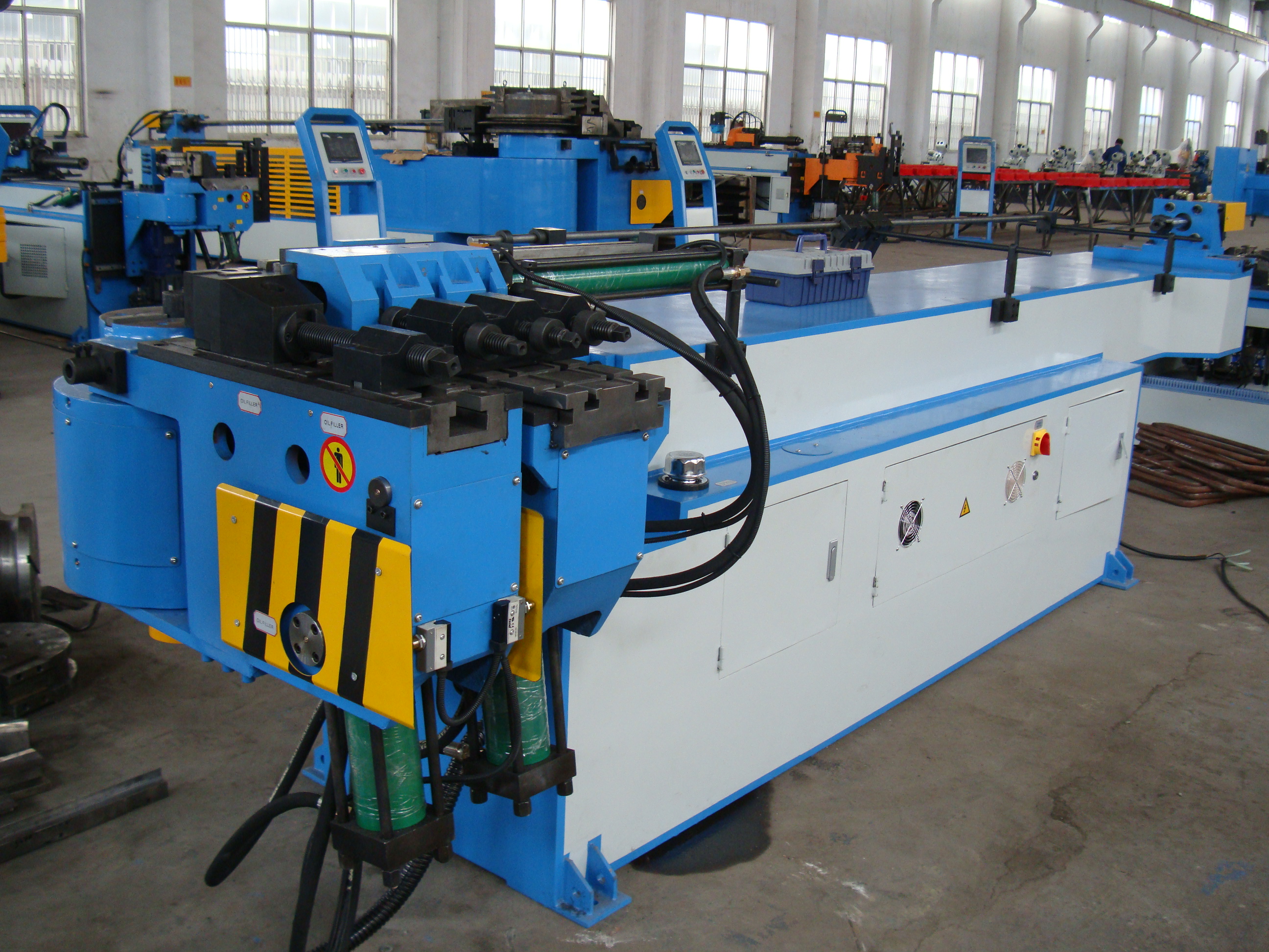 Ms Mild Steel Pipe Processing Machine Profile Tube Cutting Equipment