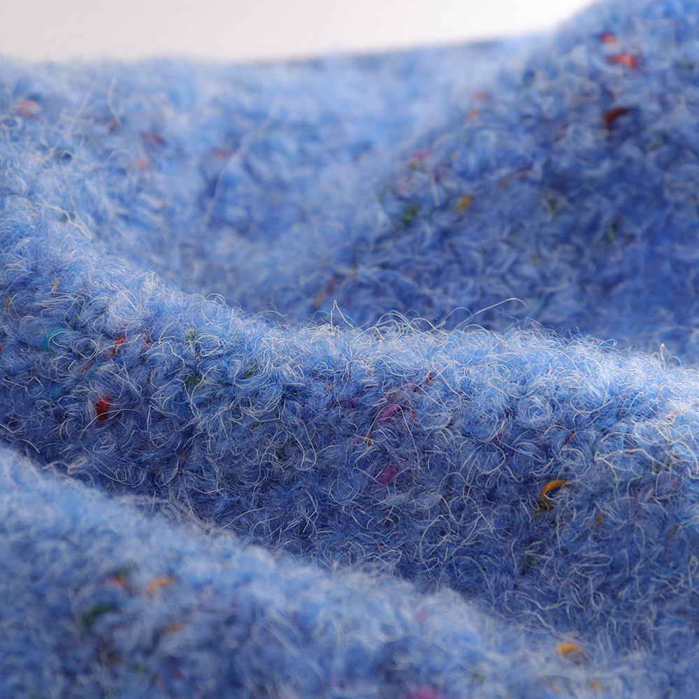 Supple Silky Recycled Wool Yarn Practical Environmentally Friendly 1/4.9NM