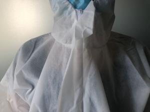 Quality Water And Blood Resistance Disposable Isolation Clothing Anti Static wholesale