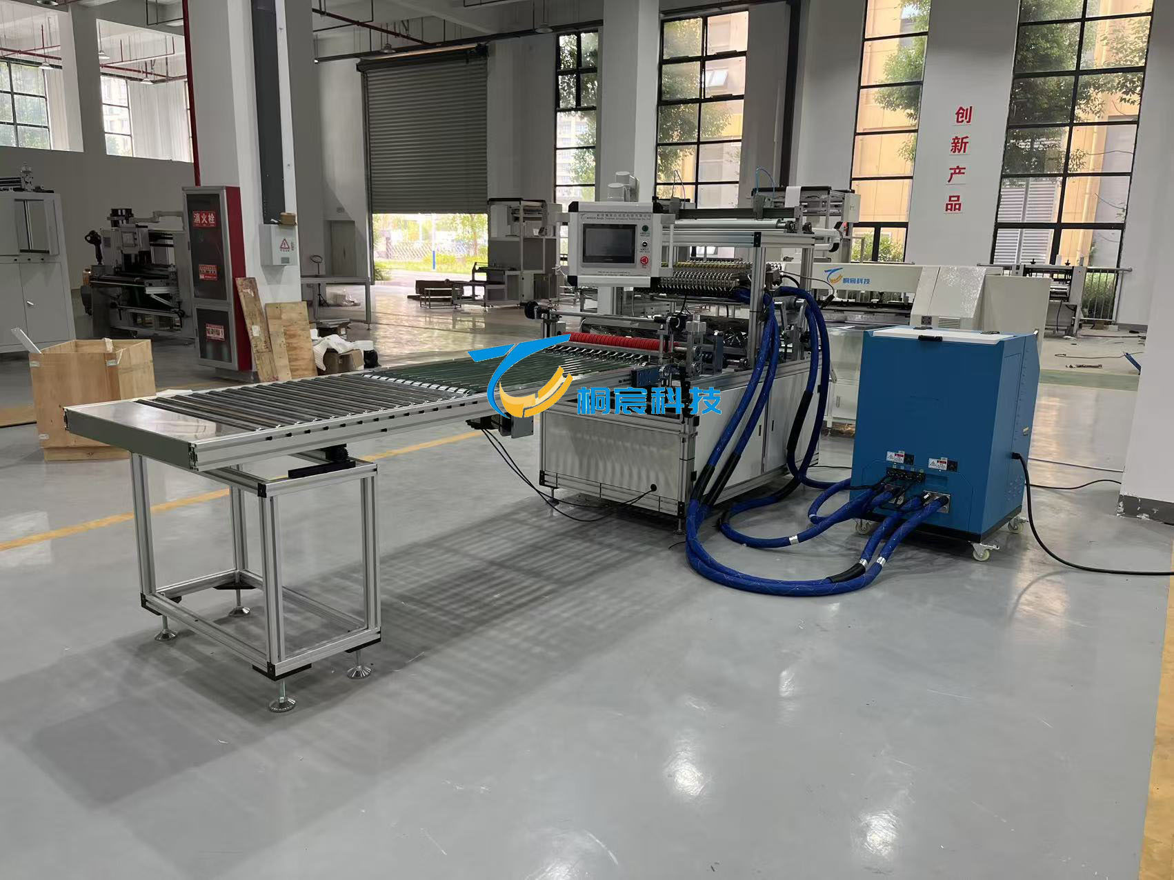 1KW Air Filter Production Line 50HZ Knife Paper Pleating Machine 1300mm Working Width