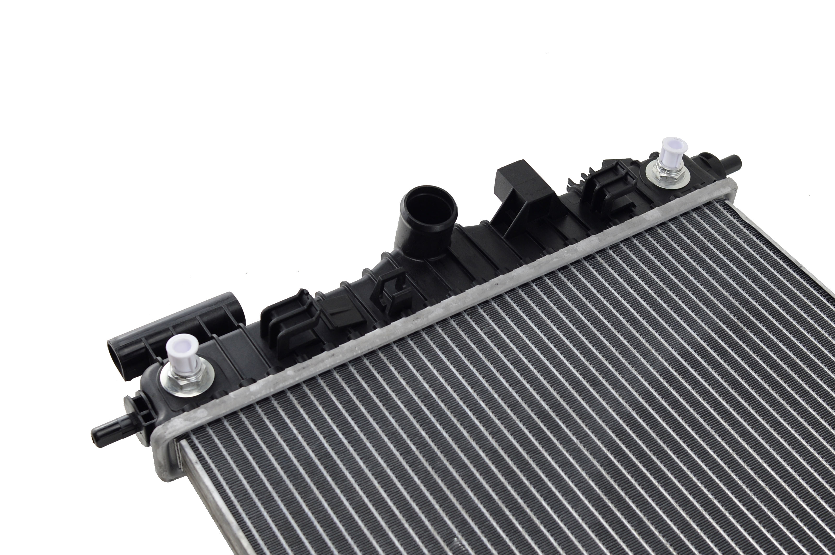 Car Fitment Aluminum Radiator for Chevrolet Malibu and Buick Lacrosse Automatic Radiator