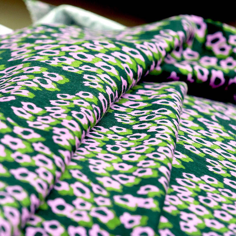 170gsm Organic Cotton Stretch Knitted Fabric Floral Dot Printed For Garments