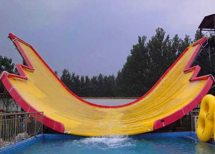 Fiberglass Material Water Park Playground Equipment 8.8M Width Applied Swimming Pool