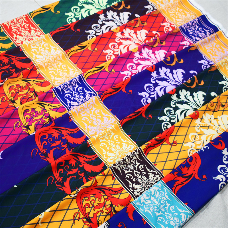 Royal Blue 100% Polyester Digital Print Fabric For Skirt