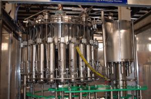 Quality 2 In 1 Counter Pressure Beverage Can Filling Machine wholesale