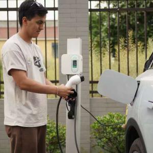 Quality IP65 EV Charging Station GBT/ Type2 plug AC Wallbox EV Charging Stations wholesale