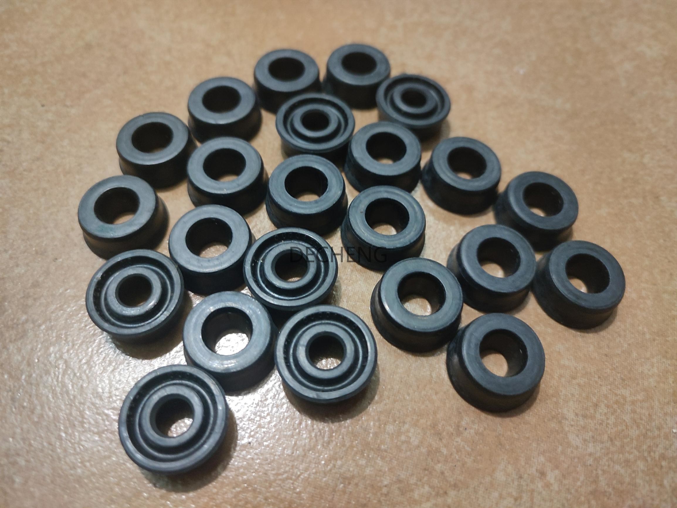 V2403 V2607 Diesel Engine Part Glow Plug Oil Seal