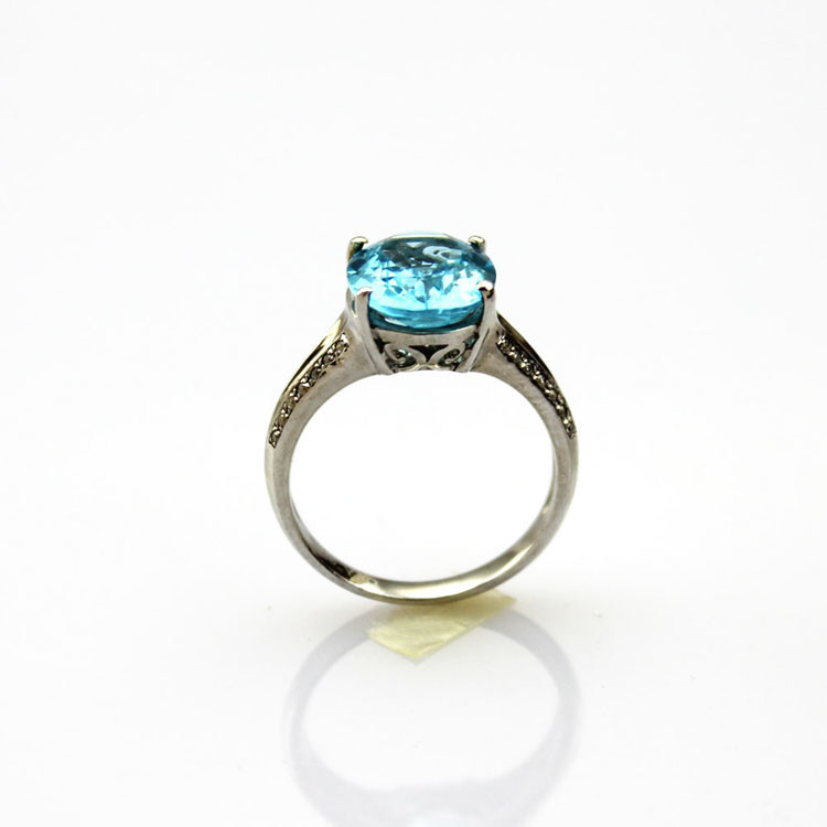Sterling Silver Ring with 9mmx11mm Oval Blue Topaz Cubic Zirconia(F63)