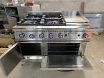 20.8kw Gas Range Cooking Equipment With 4-Burner Gas Oven Heavy Duty 153kg