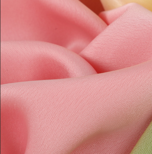 Minimal Shrinkage Satin Fabric For Apparel Soft And Comfortable Material