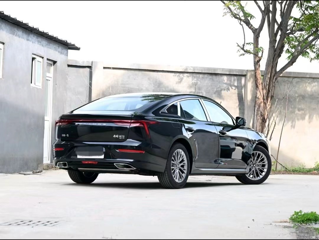 BESTUNE B70 2022 2.0T AUTO Premium Version Mid Sedan 95 # Gasoline 165kw