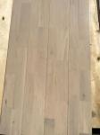 2 strips solid oak wooden flooring, rustic CD grade & different stains