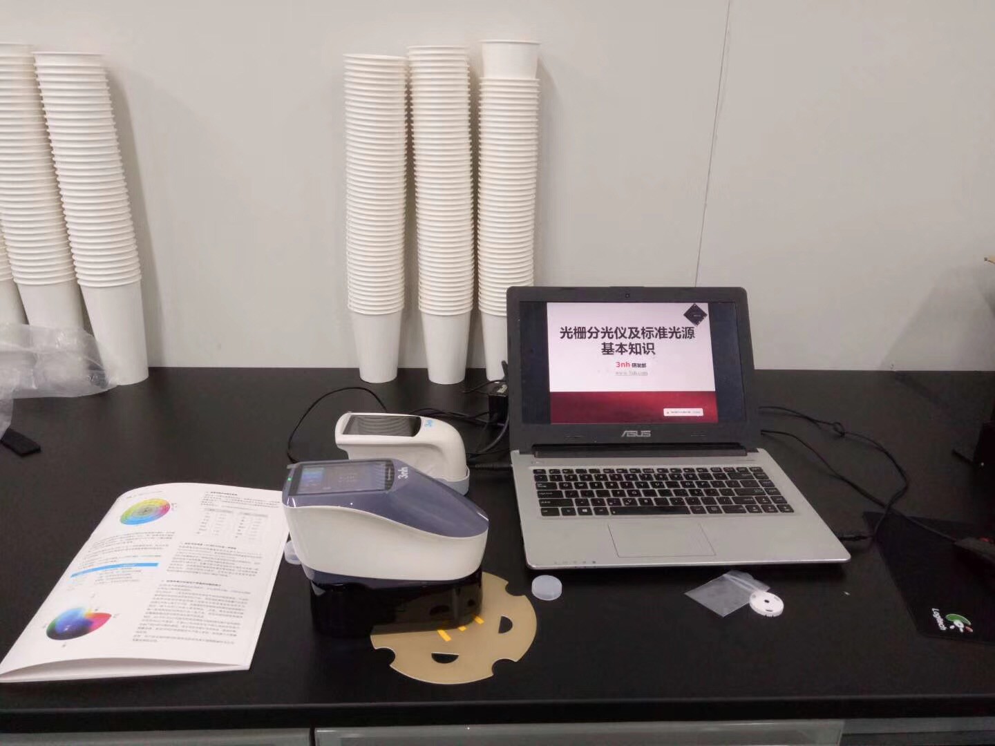 8mm Aperture 3nh Spectrophotometer , Textile Color Spectrophotometer Colorimete YS3010