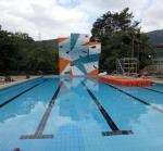 Aqua Climb Sport Crystal Clear Glass Mobile Poolside Rock Climbing Wall