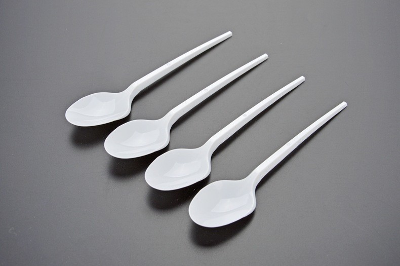 Disposable spoon long handle plastic spoon white color spoon