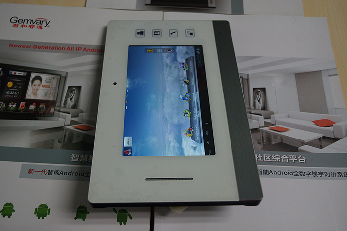 2-family-video-intercom-700-2.jpg