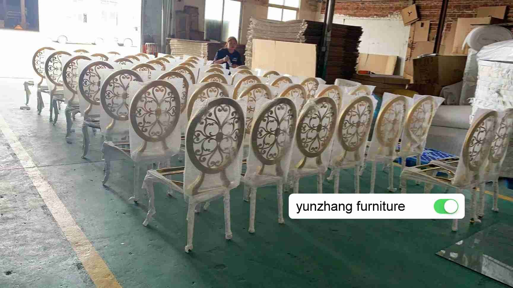 Elegant Luxury Gold Stainless Steel Wedding Chair OEM W50xD65xH92cm