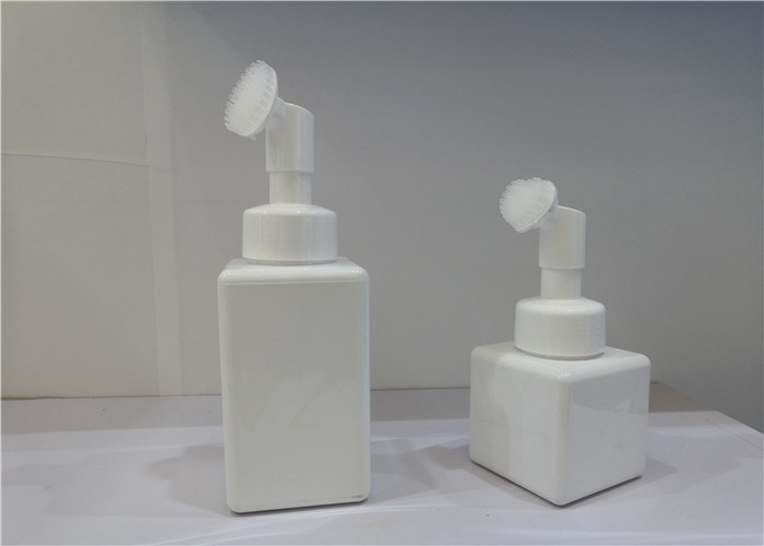 Empty Foam Pump Dispenser White Color For Face Clean Mousse 43 / 410