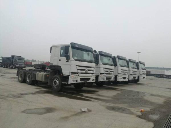 China low price sinoruk HOWO 6*4 right hand drive haulage truck head 371hp HOWO